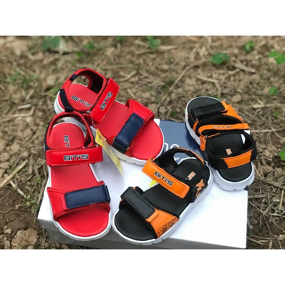 DEB005600