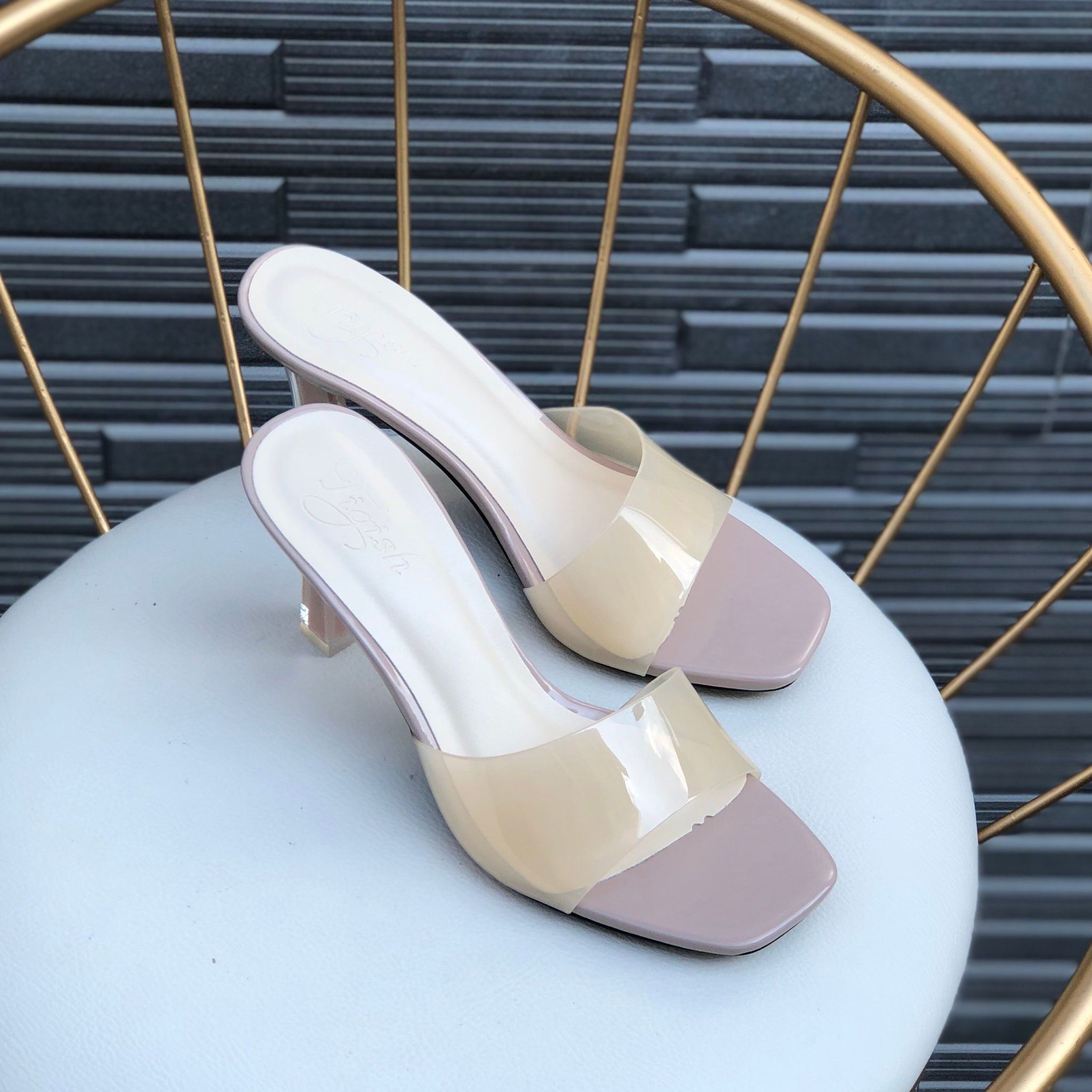 Guốc 7p gót vuông mica