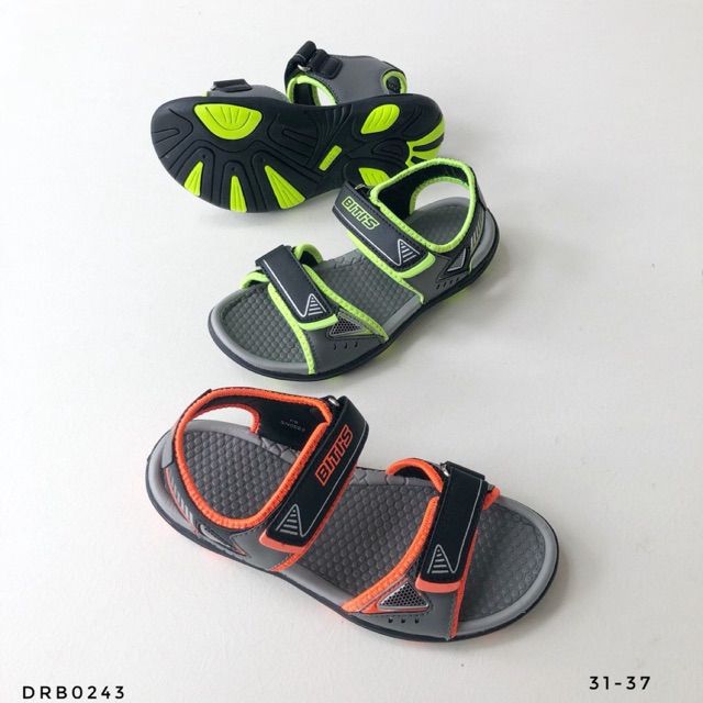 DRB024302