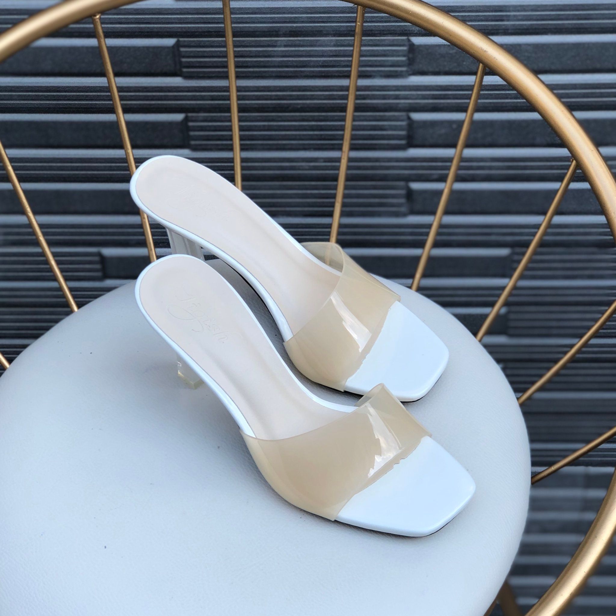 Guốc 7p gót vuông mica