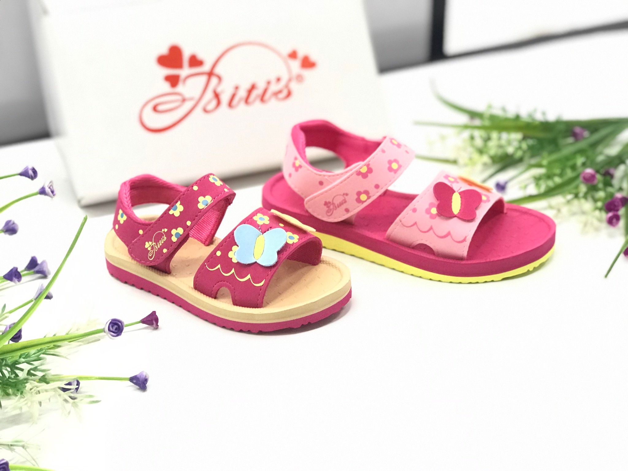 Sandals bé gái quai dán ( size 24 - 30 )-DXG001288