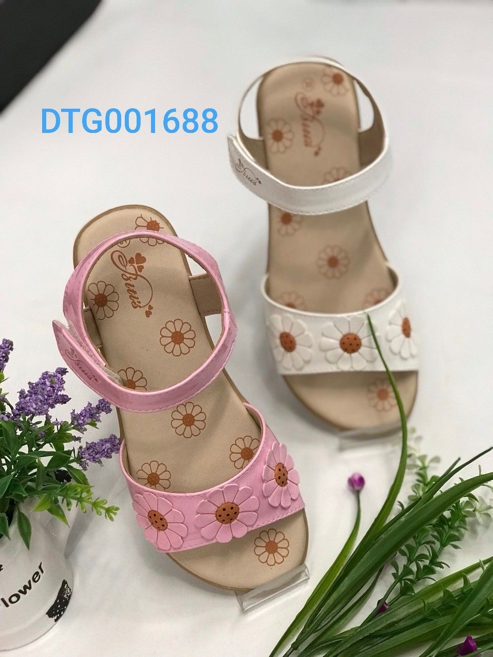 Sandals bé gái quai dán ( size 30 - 35 )-DTG001688