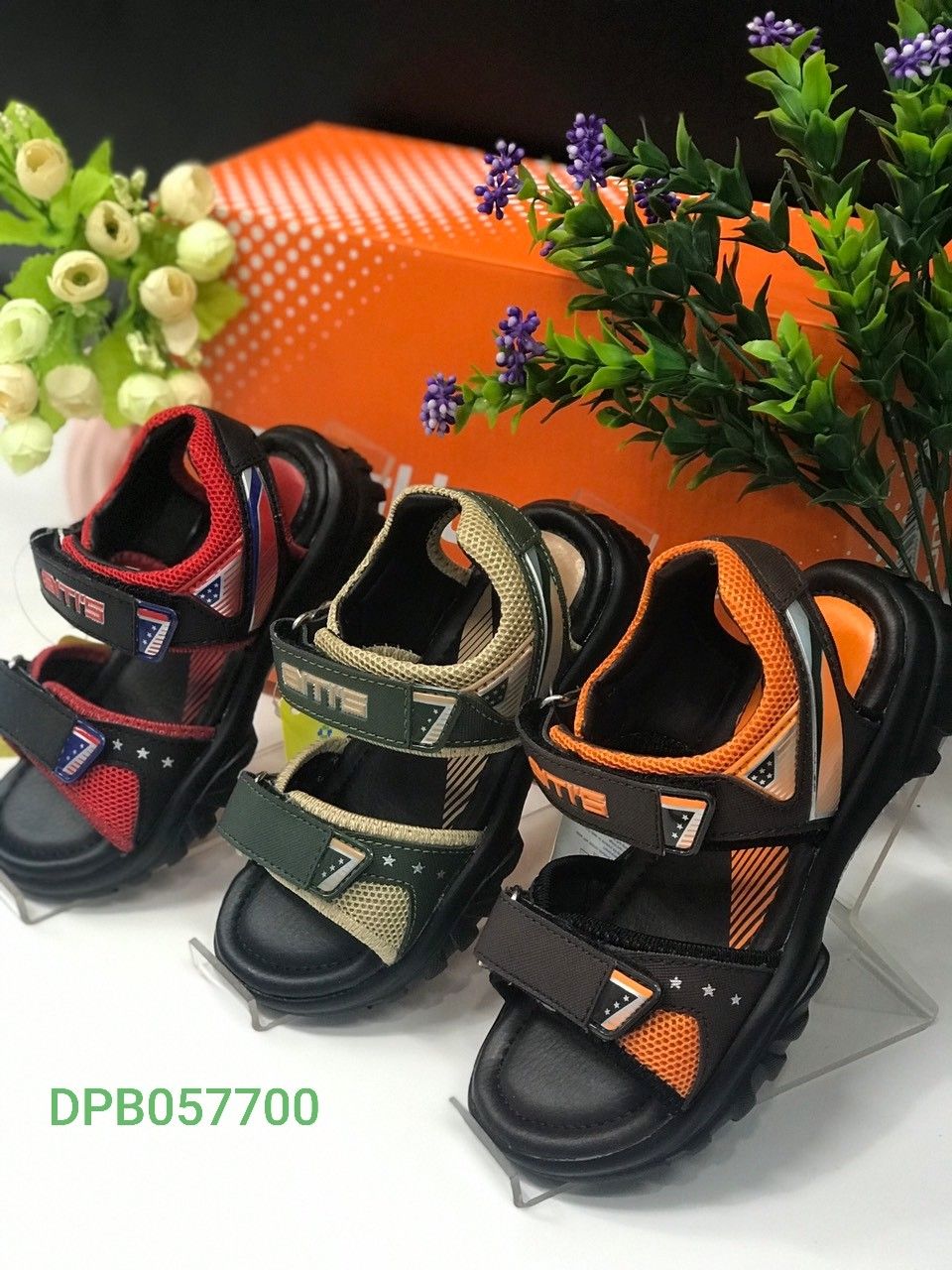 DPB057700