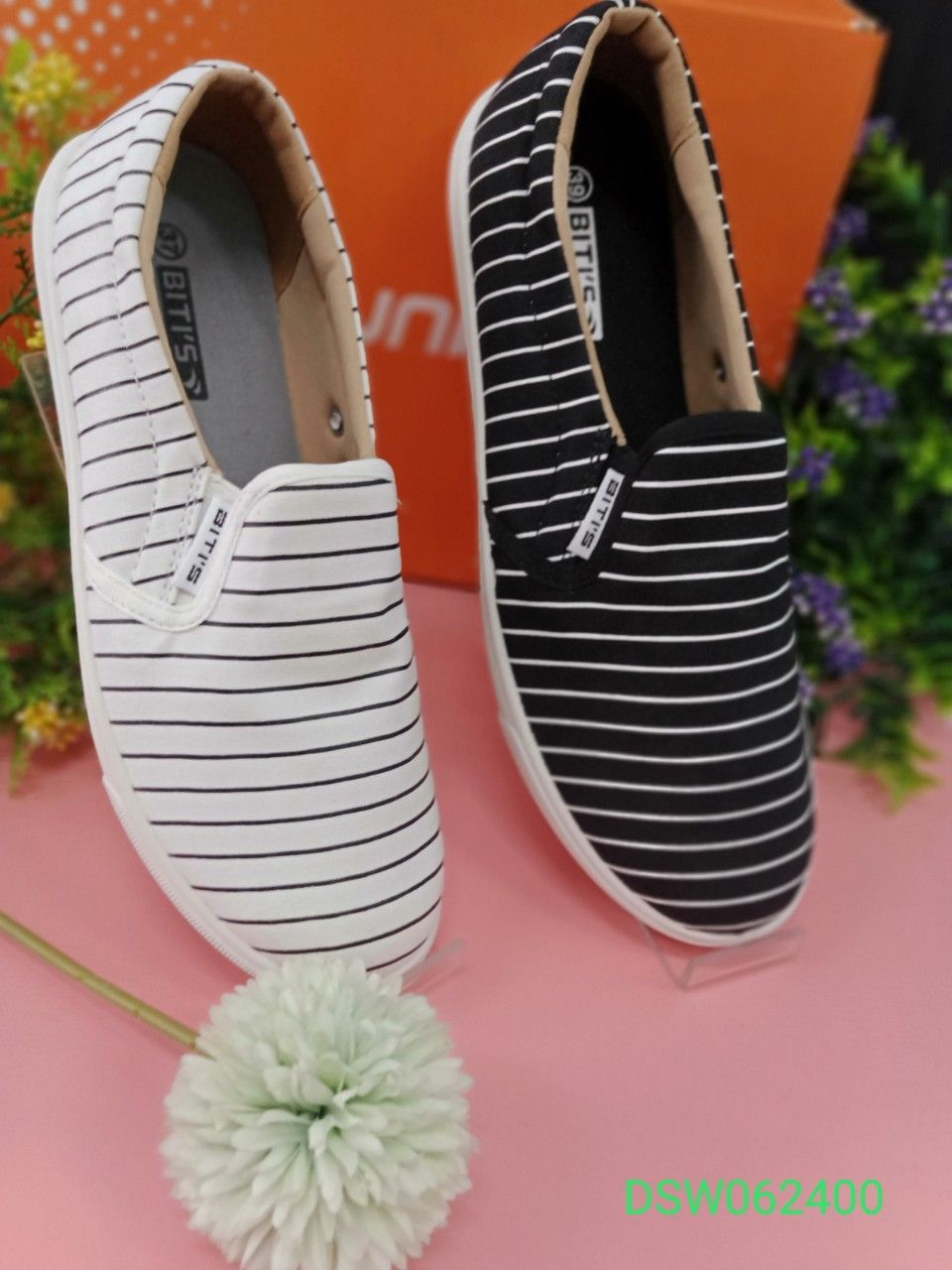 DSW062400