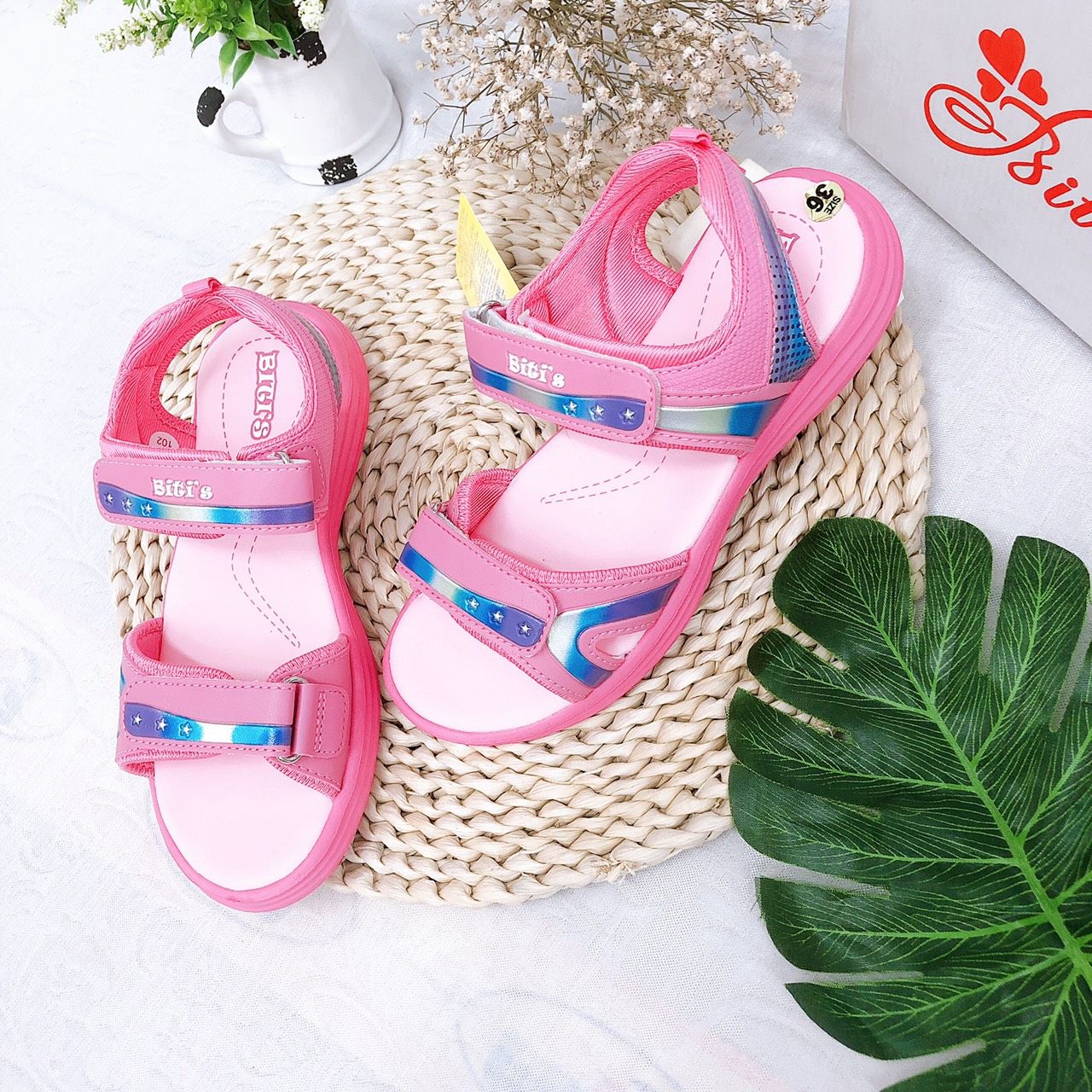 Sandals bé gái quai dán ( size 28 - 37 )-DEG000800