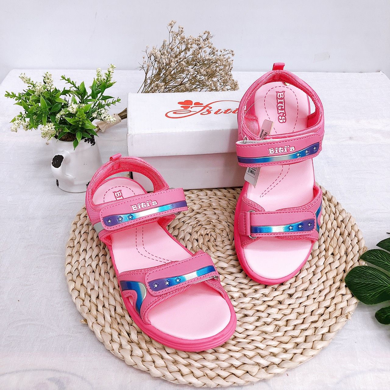 Sandals bé gái quai dán ( size 28 - 37 )-DEG000800