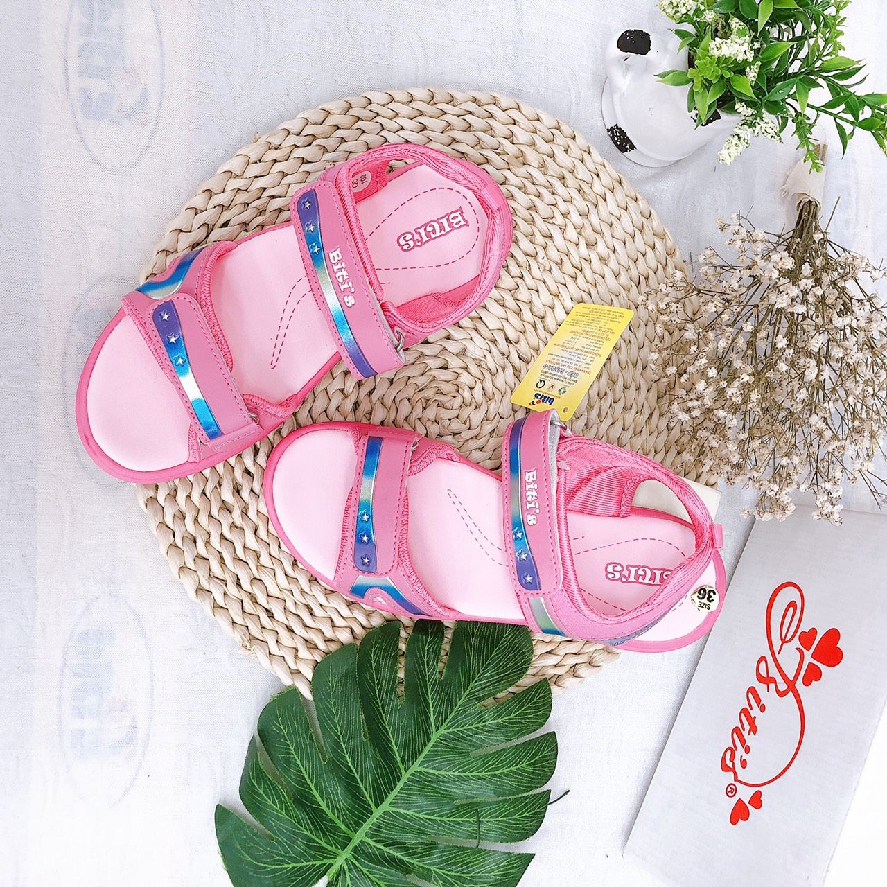 Sandals bé gái quai dán ( size 28 - 37 )-DEG000800