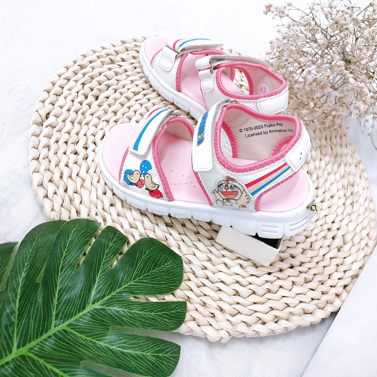 Sandals bé gái quai dán ( size 24 - 30 )-DEG000722