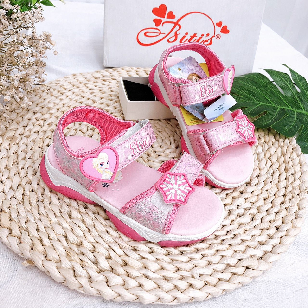 Sandals bé gái quai dán ( size 24 - 30 )-DTG002511