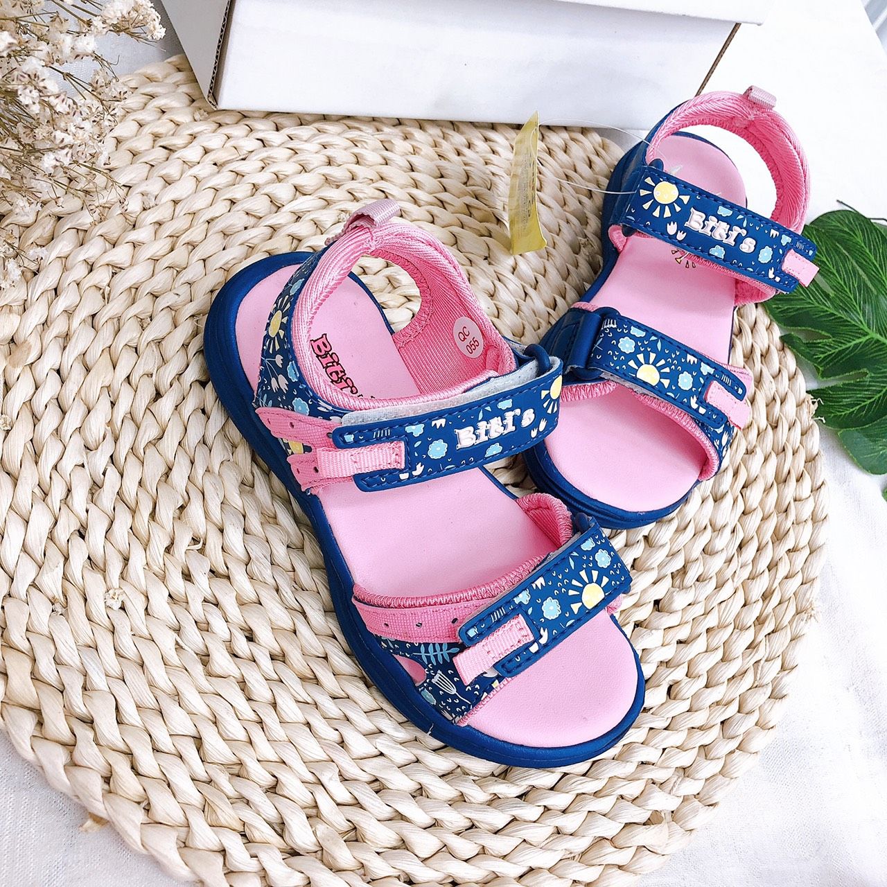 Sandals bé gái quai dán ( size 28 - 35 )-DEG000100