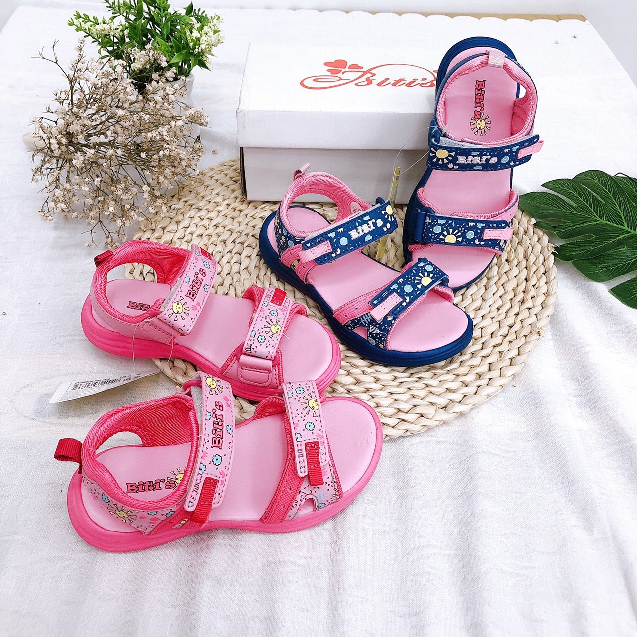 Sandals bé gái quai dán ( size 28 - 35 )-DEG000100