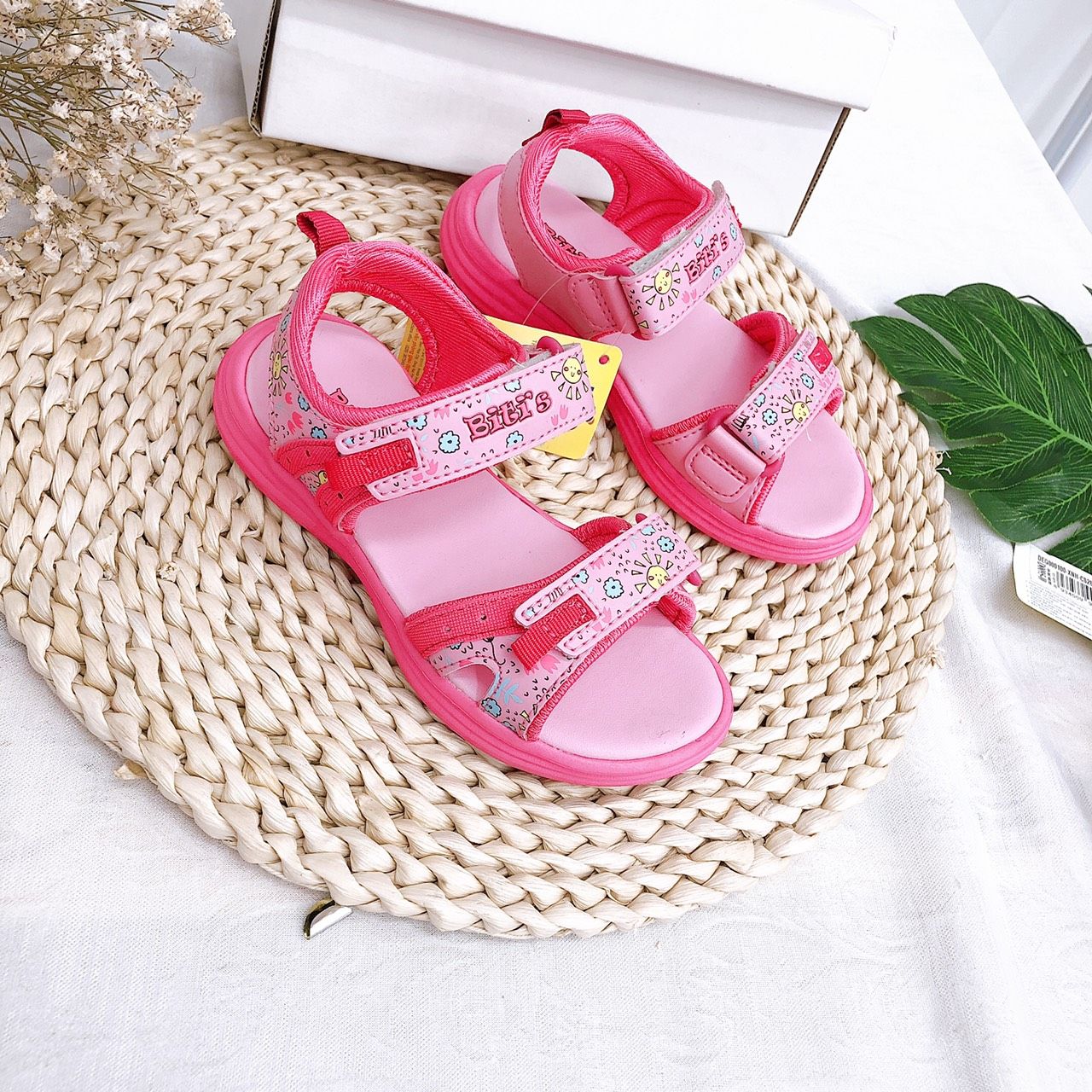 Sandals bé gái quai dán ( size 28 - 35 )-DEG000100
