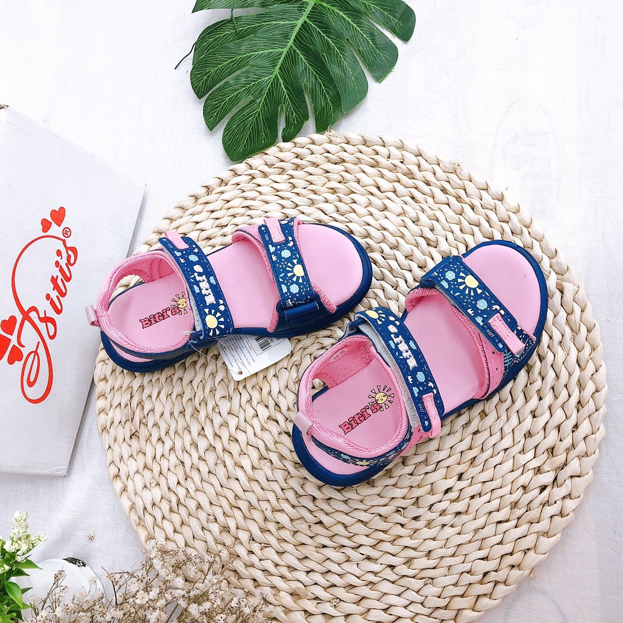 Sandals bé gái quai dán ( size 28 - 35 )-DEG000100