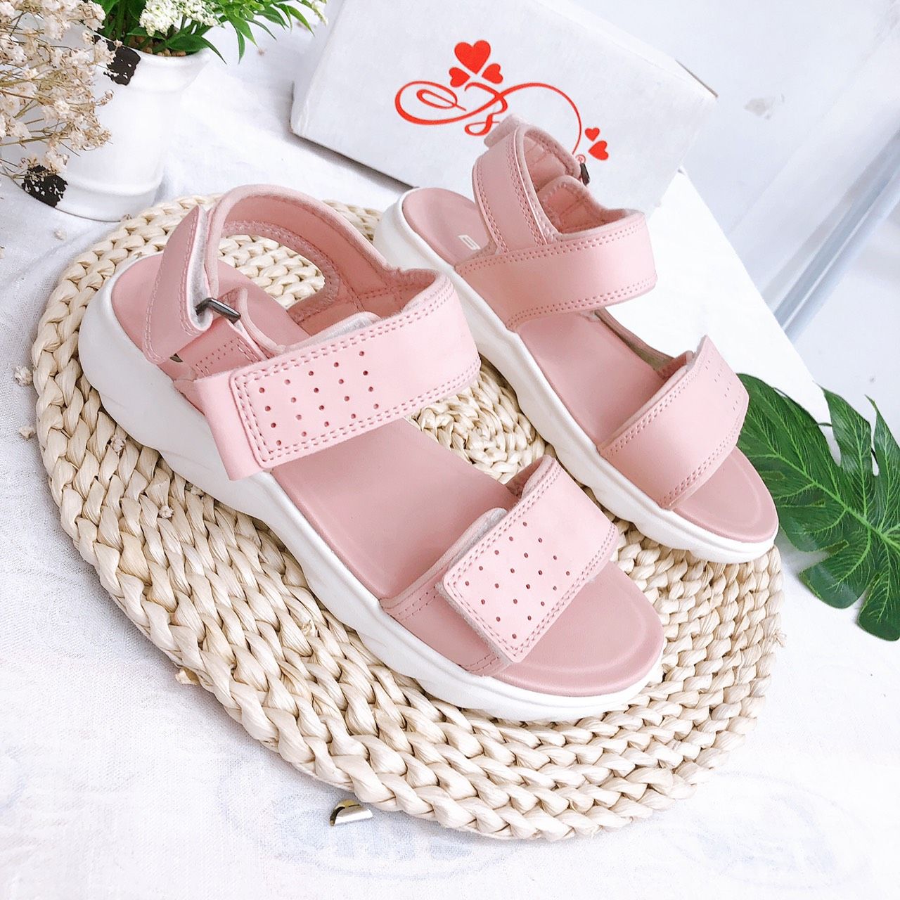 Sandals bé gái quai dán ( size 34 - 39 )-DEG000200