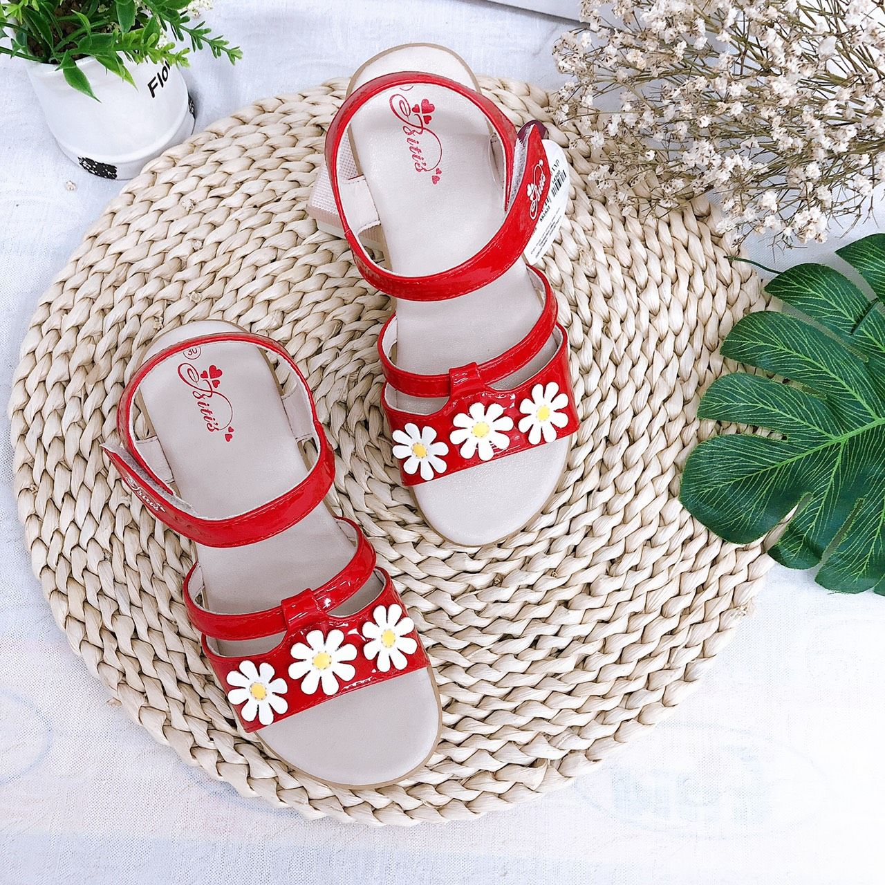 Sandals bé gái quai dán ( size 28 - 37 )-DTG003288
