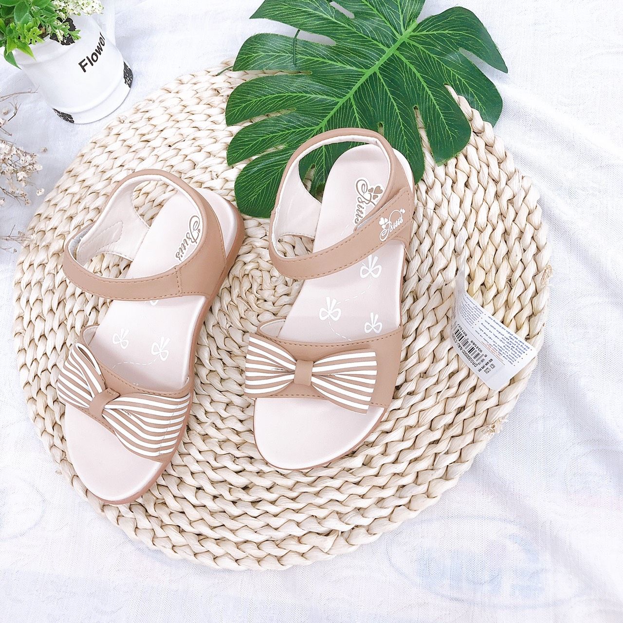 Sandals bé gái quai dán ( size 28 - 35 )-DRG000900