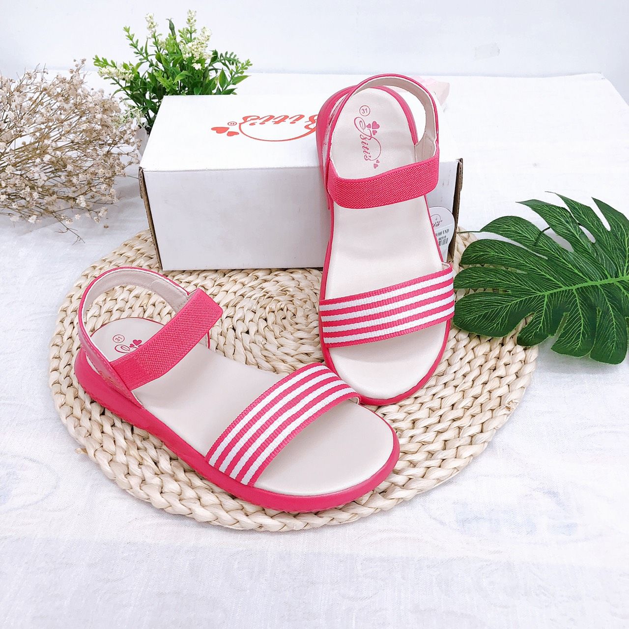Sandals bé gái quai dán ( size 28 - 37 )-DPG001388