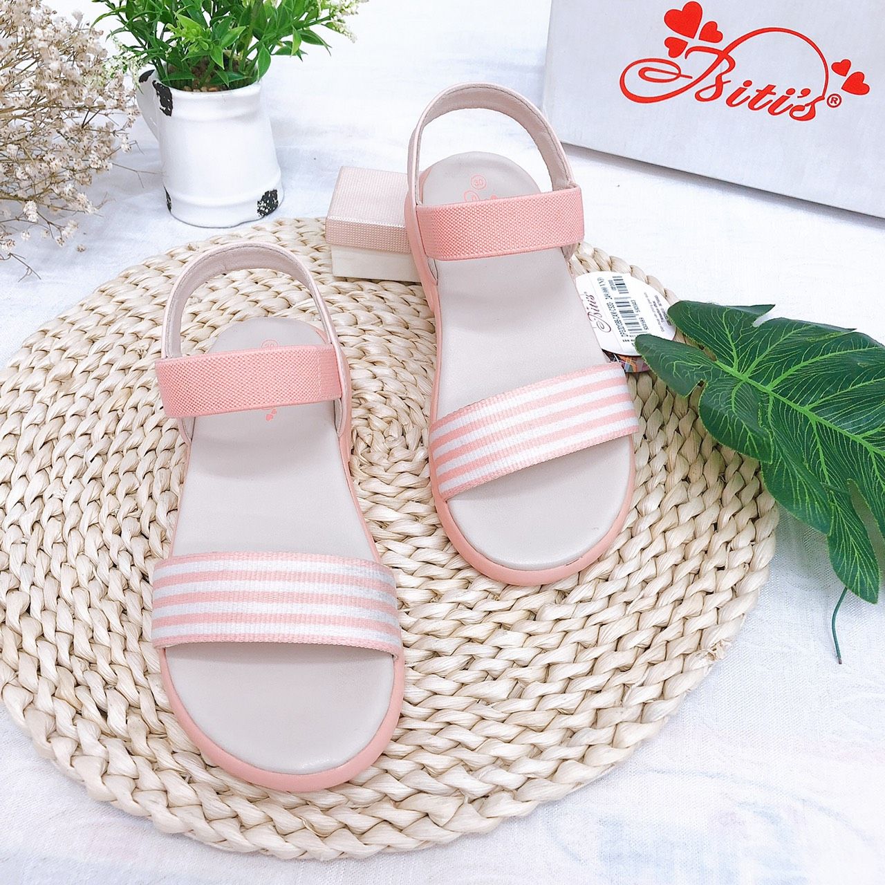 Sandals bé gái quai dán ( size 28 - 37 )-DPG001388