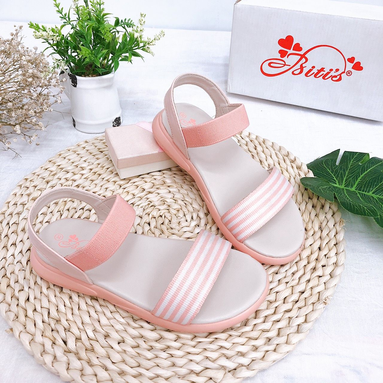 Sandals bé gái quai dán ( size 28 - 37 )-DPG001388