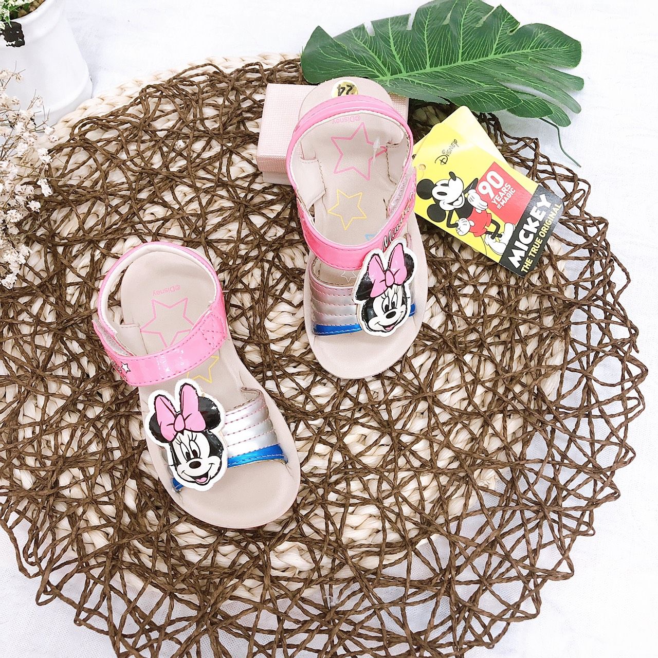 Sandals bé gái quai dán ( size 24 - 30 )-DPG000811