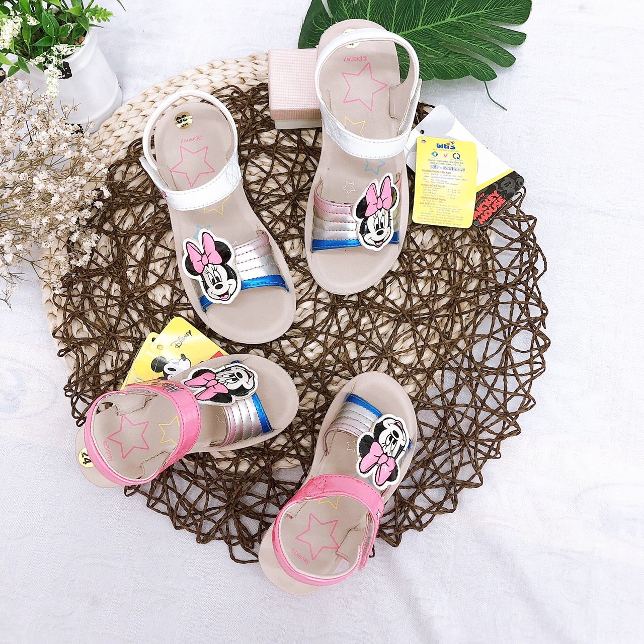 Sandals bé gái quai dán ( size 24 - 30 )-DPG000811