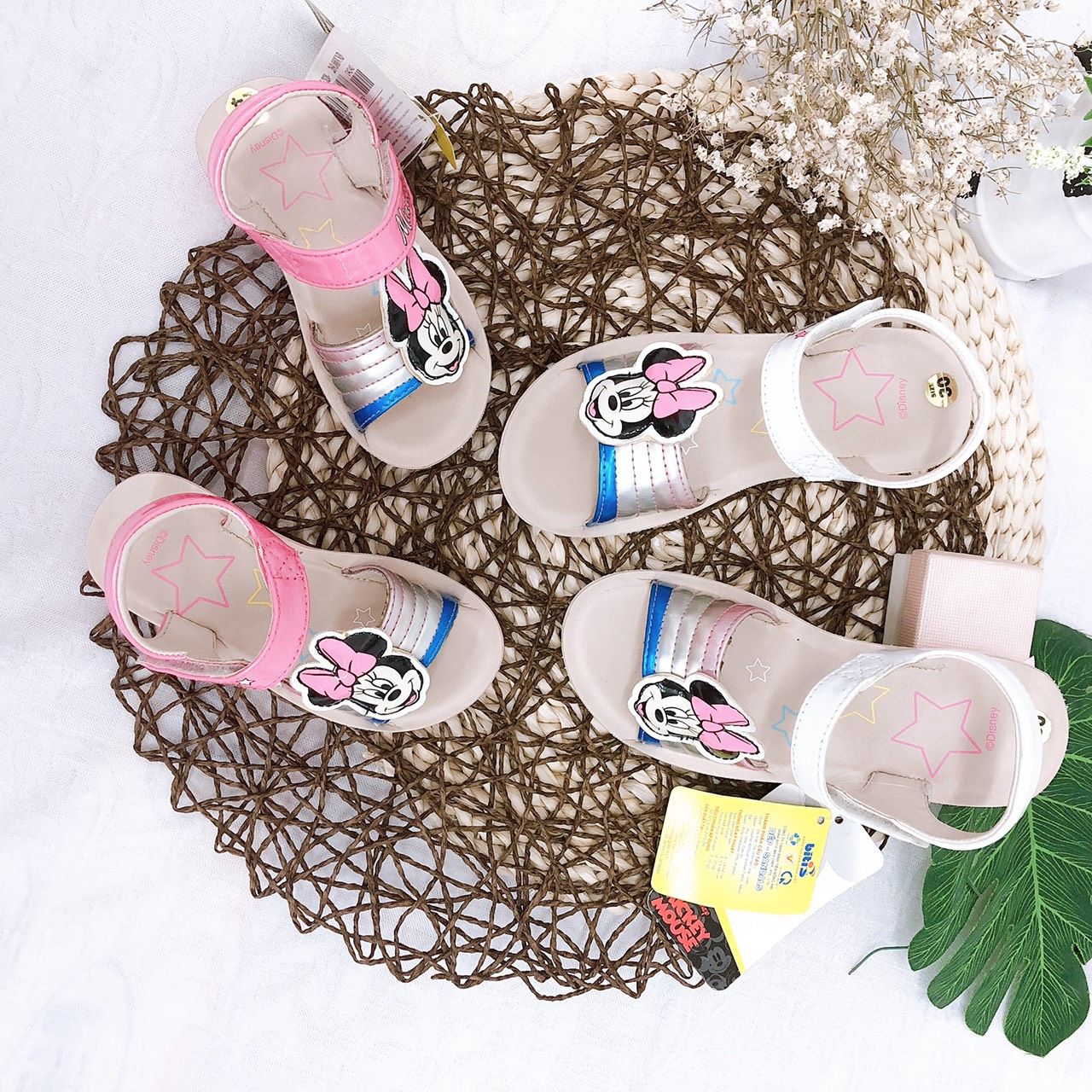 Sandals bé gái quai dán ( size 24 - 30 )-DPG000811