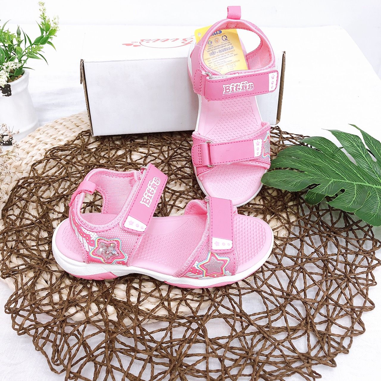 Sandals bé gái quai dán ( size 28 - 35 )-DTG003400