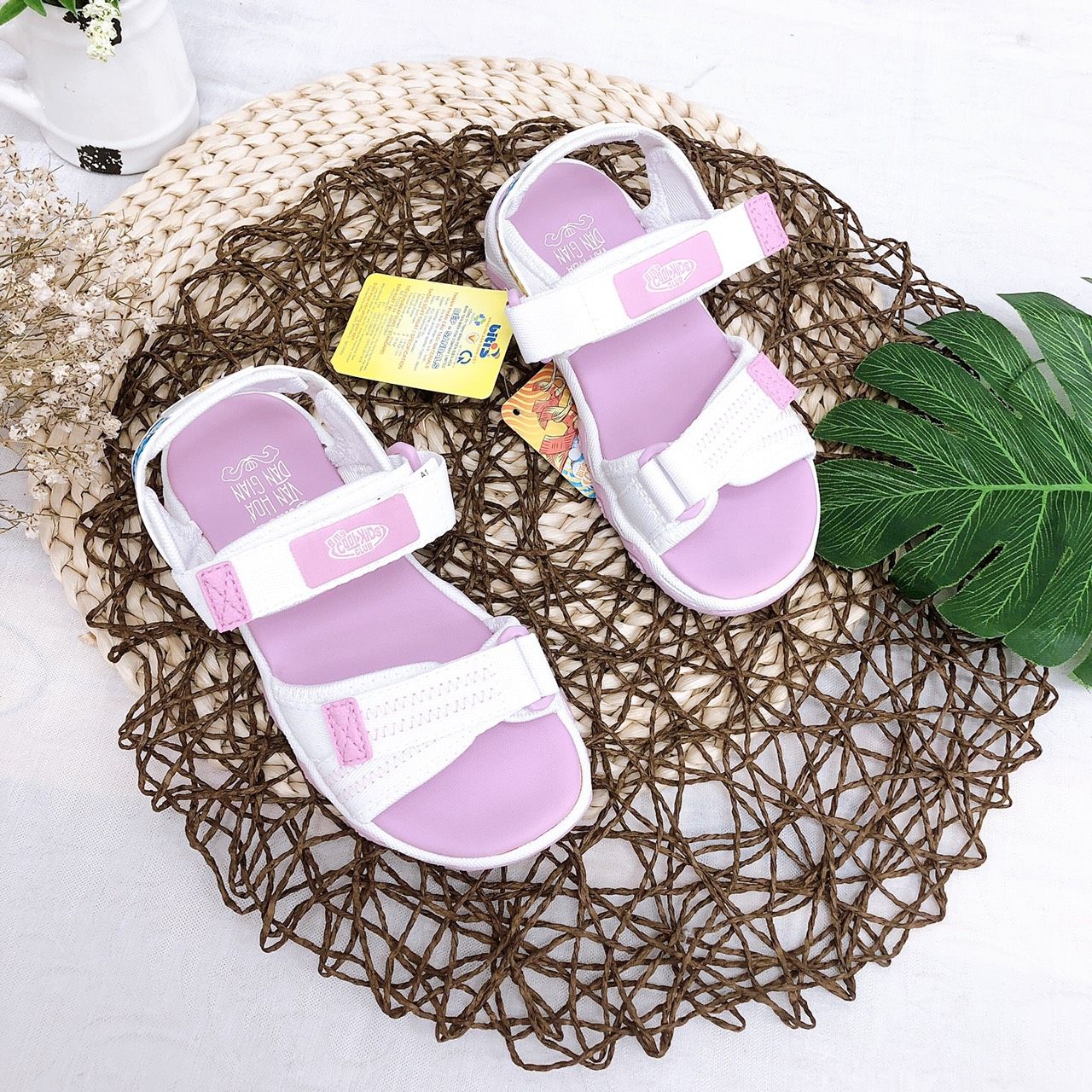 Sandals bé gái quai dán ( size 28 - 37 )-DTG073800