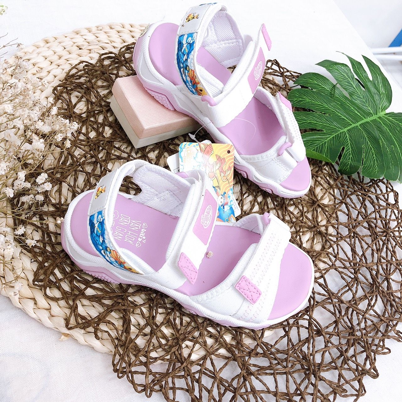Sandals bé gái quai dán ( size 28 - 37 )-DTG073800