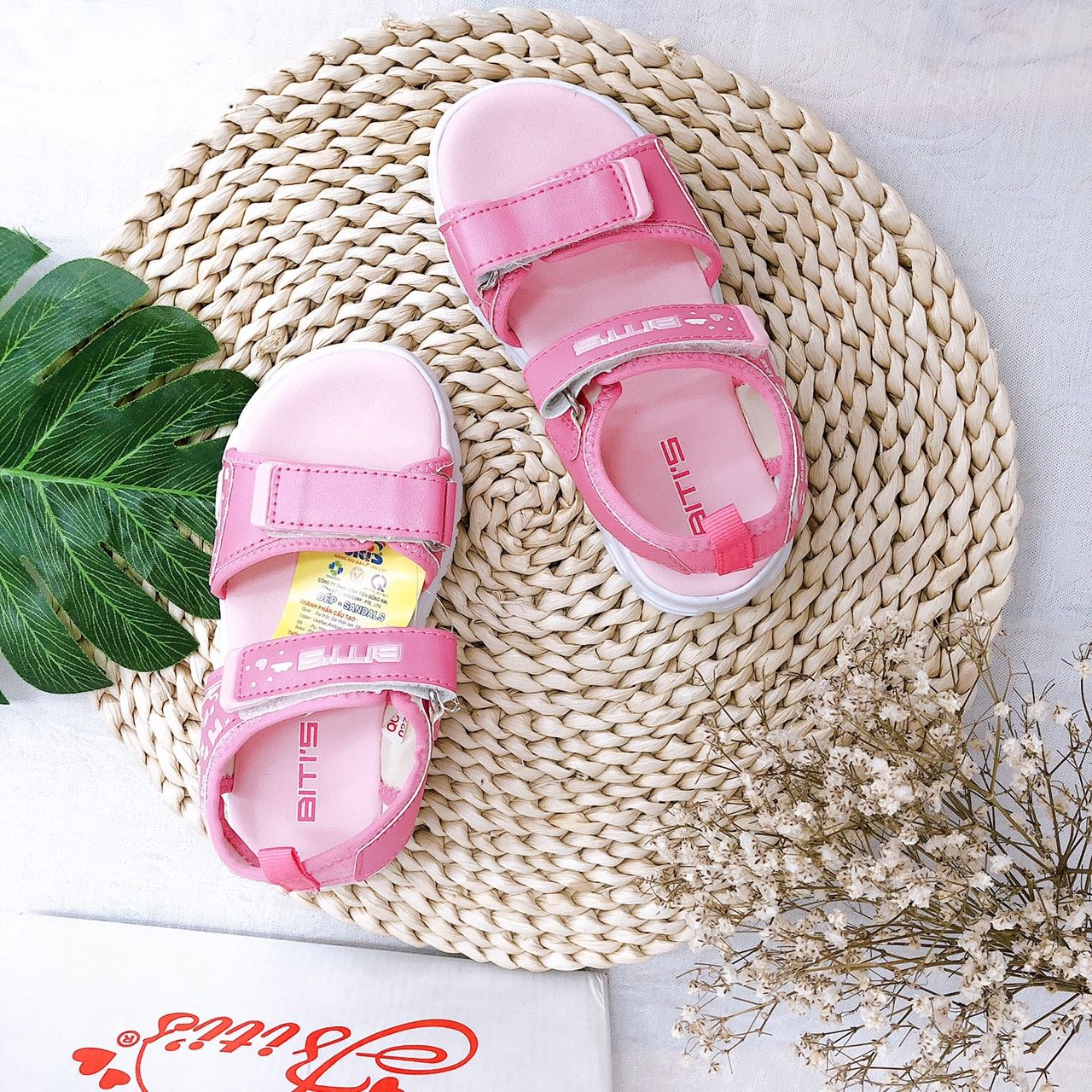 Sandals bé gái quai dán ( size 23 - 29 )-DEG000300