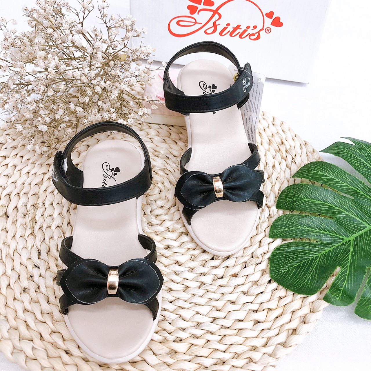 Sandals bé gái quai dán ( size 28 - 37 )-DPG000300