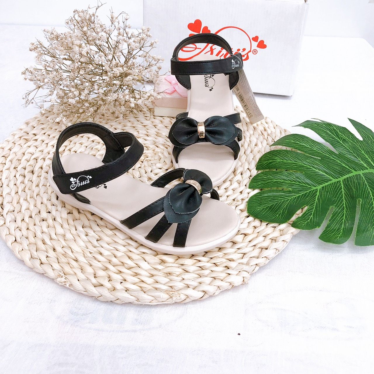 Sandals bé gái quai dán ( size 28 - 37 )-DPG000300