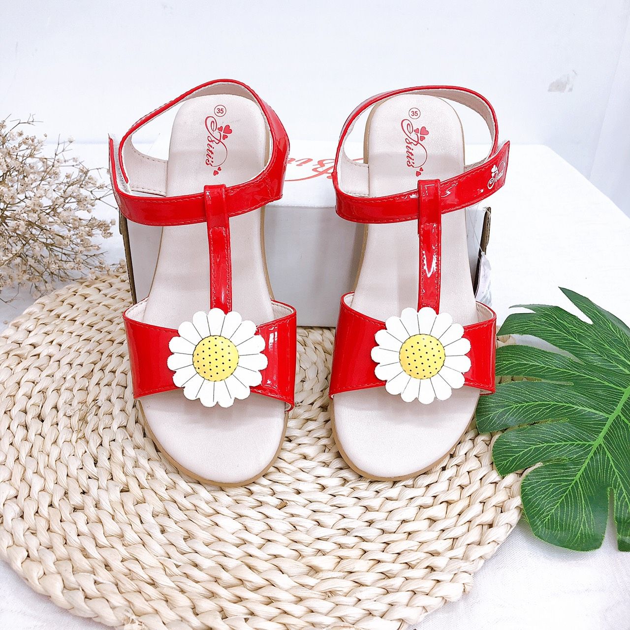 Sandals bé gái quai dán ( size 30 - 37 )-DTG002788