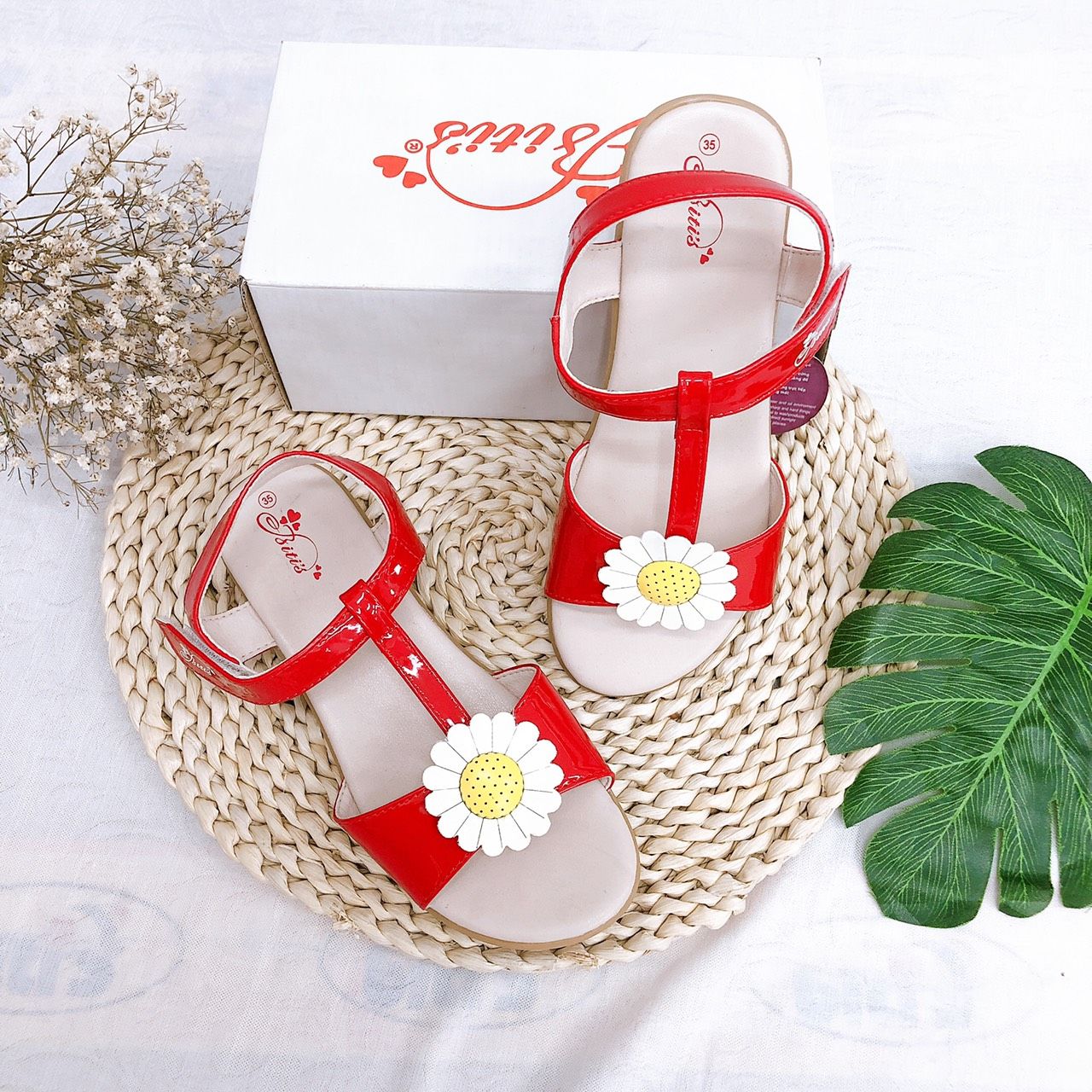 Sandals bé gái quai dán ( size 30 - 37 )-DTG002788