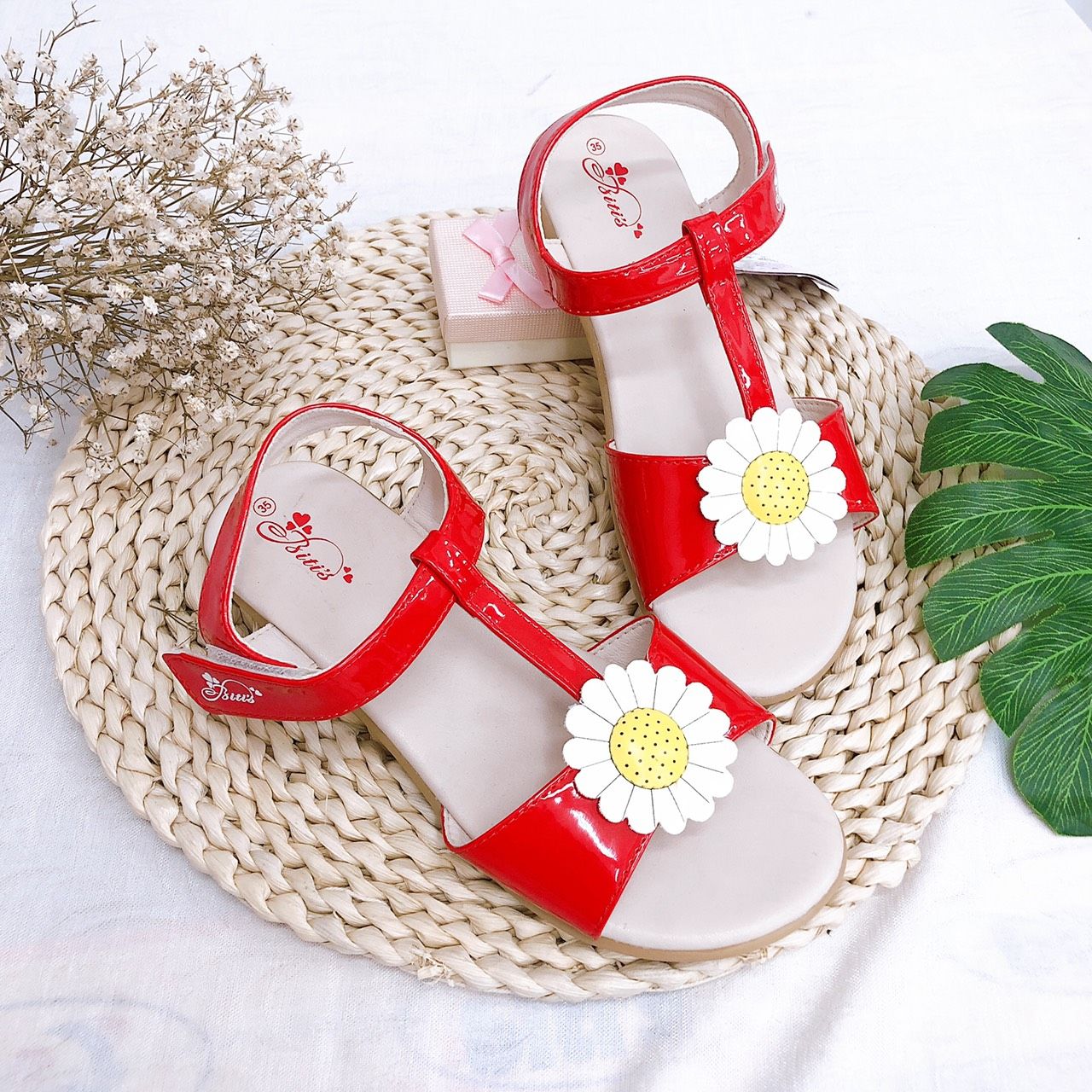 Sandals bé gái quai dán ( size 30 - 37 )-DTG002788