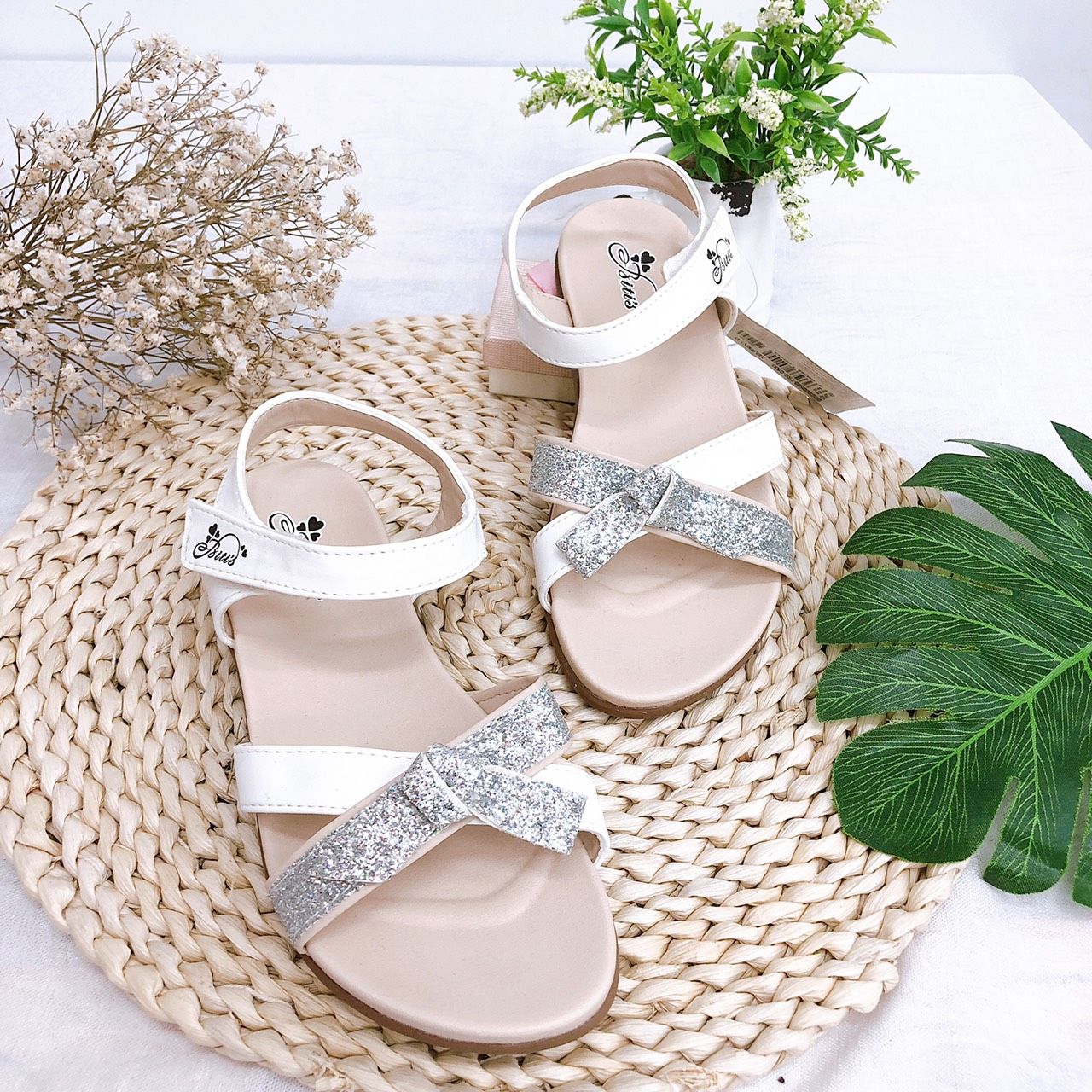 Sandals bé gái quai dán ( size 28 - 37 )-DRG000500
