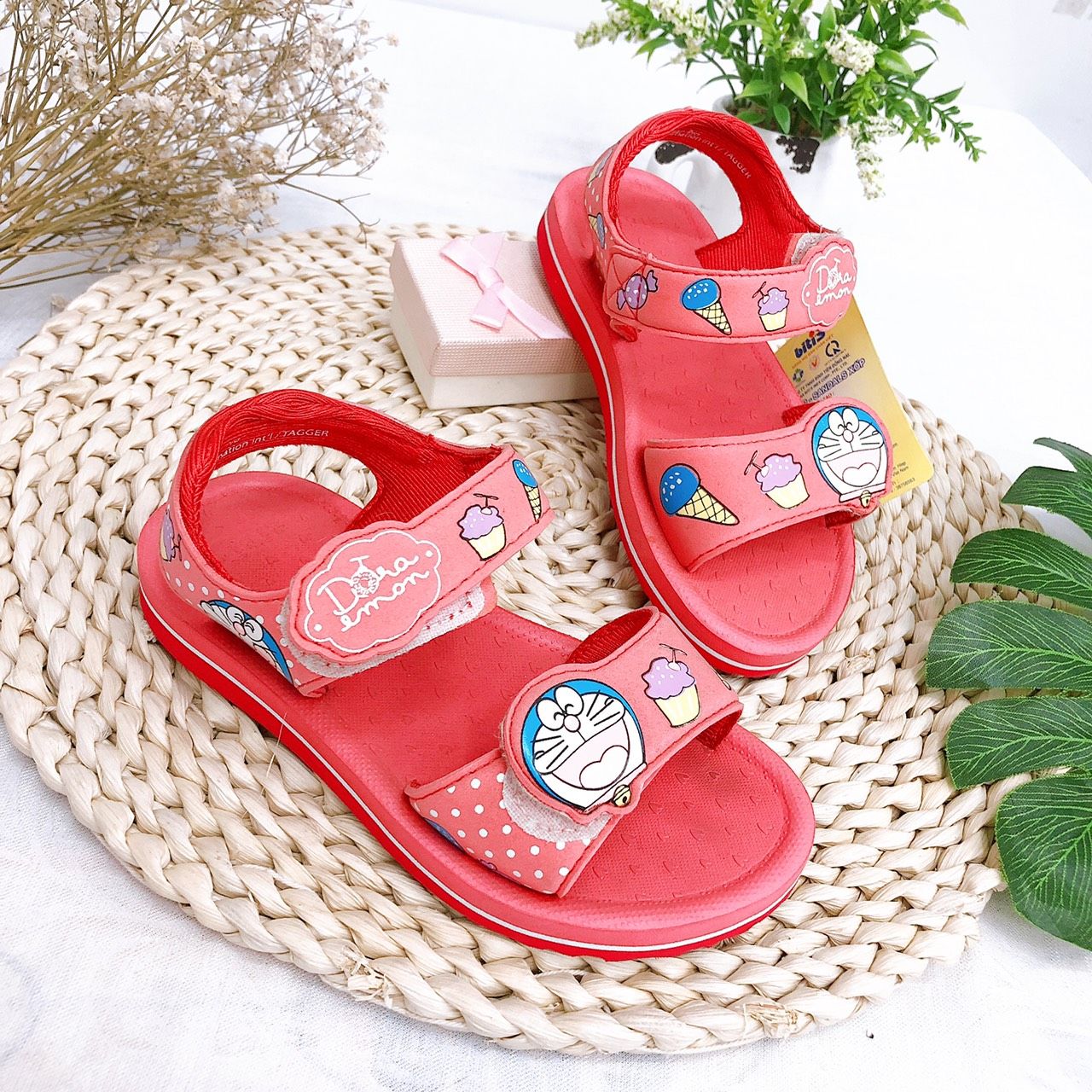 Sandals bé gái quai dán ( size 24 - 33 )-DXG001022