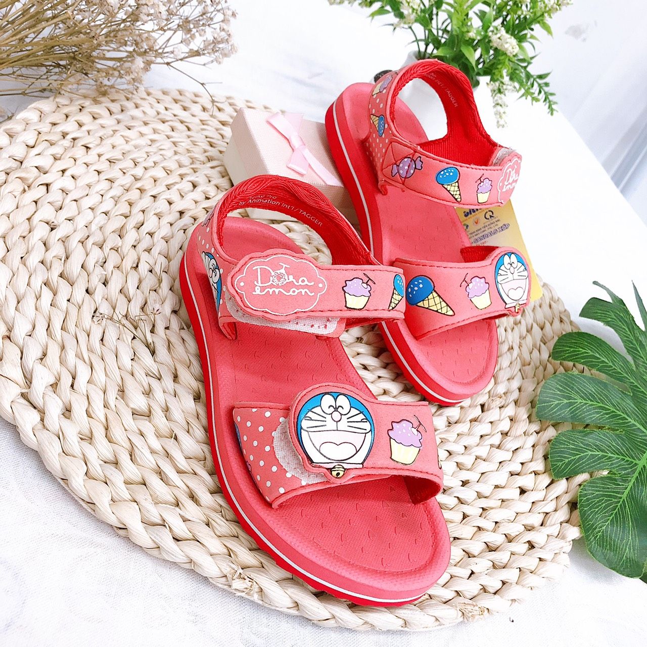 Sandals bé gái quai dán ( size 24 - 33 )-DXG001022