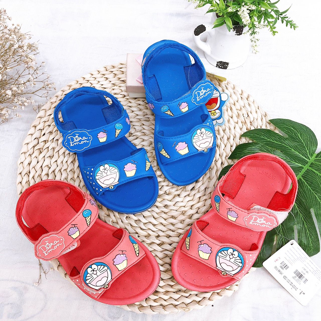Sandals bé gái quai dán ( size 24 - 33 )-DXG001022