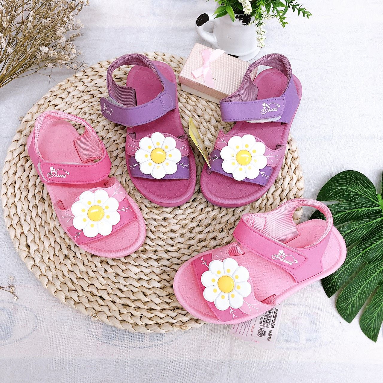 Sandals bé gái quai dán ( size 24 - 33 )-SXG029900