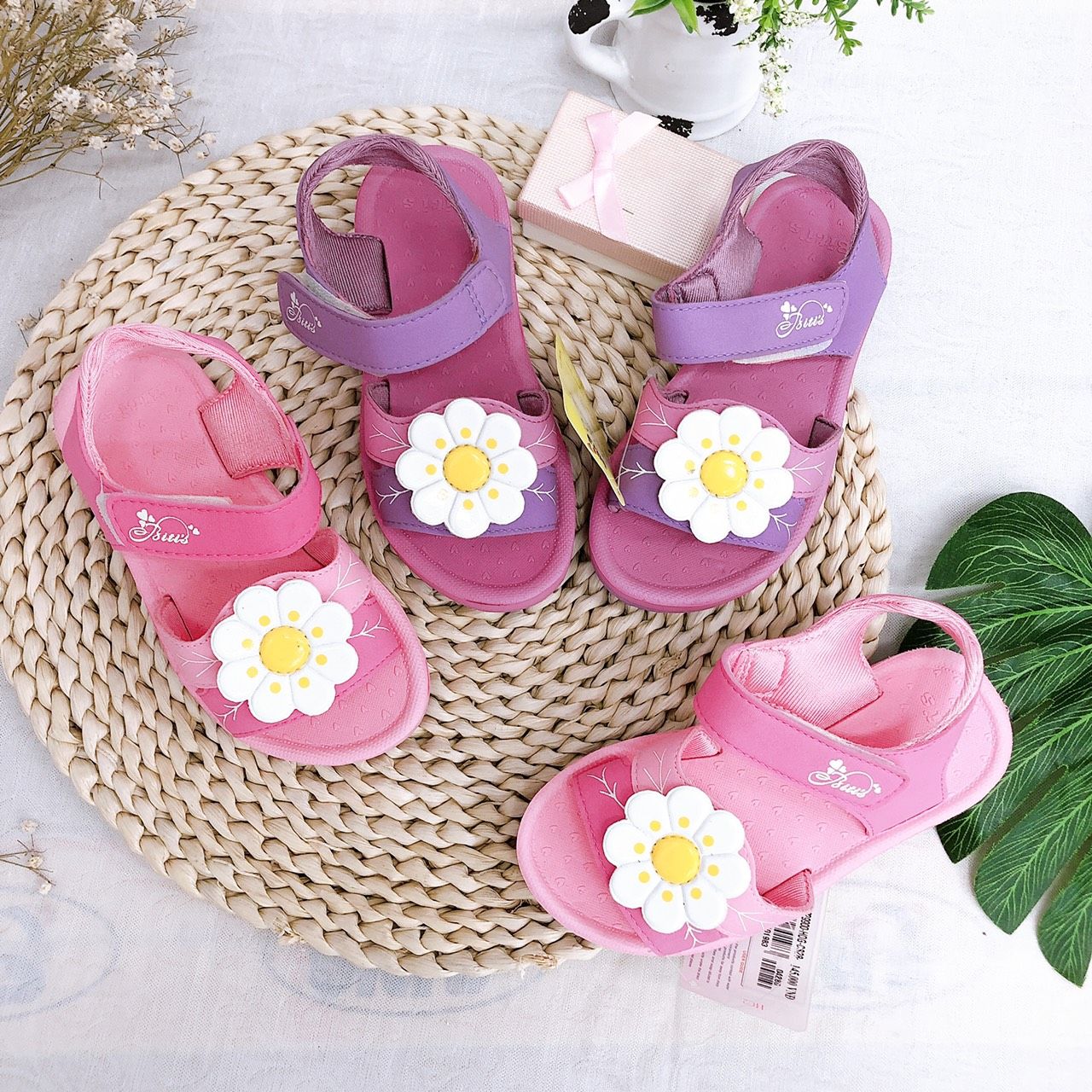 Sandals bé gái quai dán ( size 24 - 33 )-SXG029900