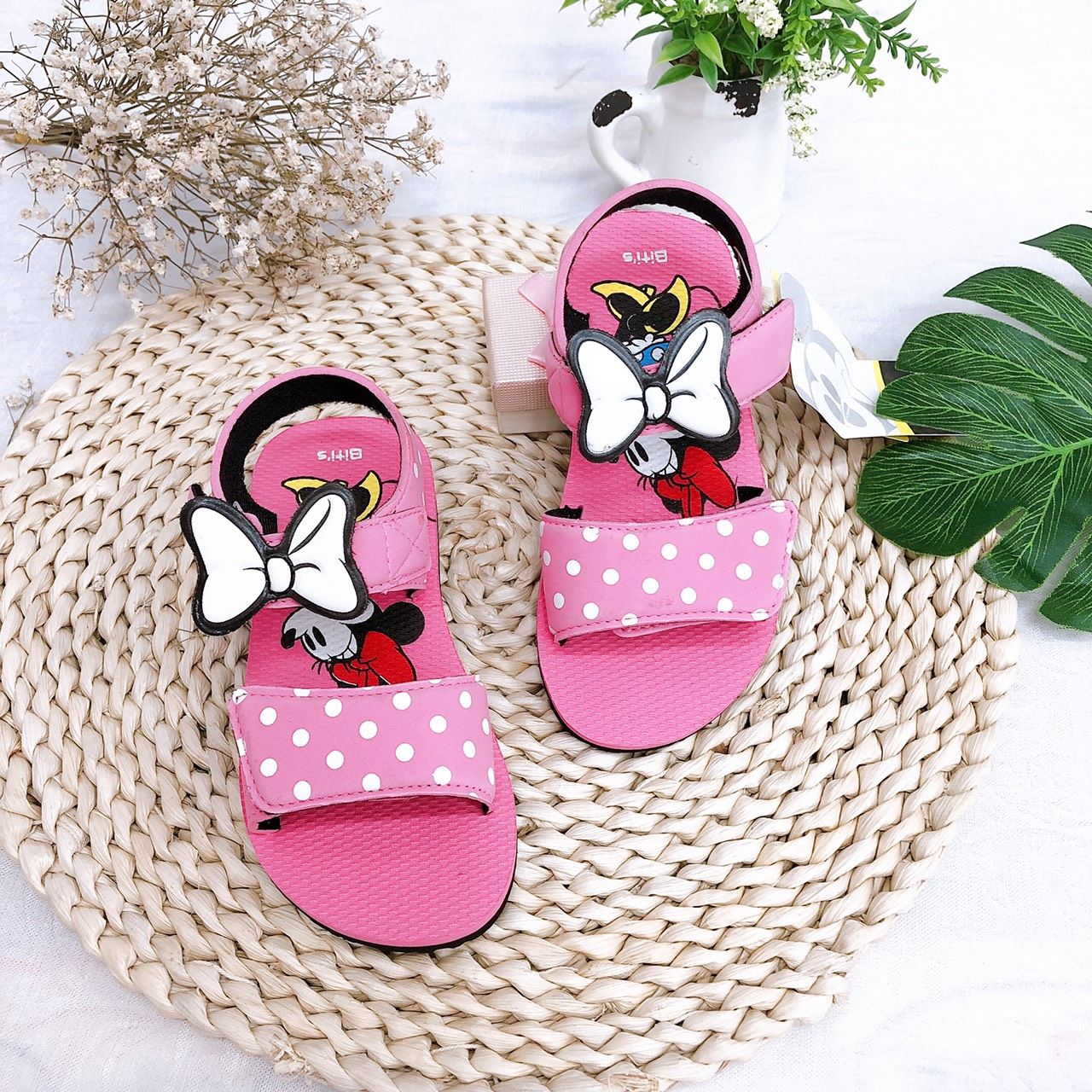 Sandals bé gái quai dán ( size 24 - 30 )-DXG001511