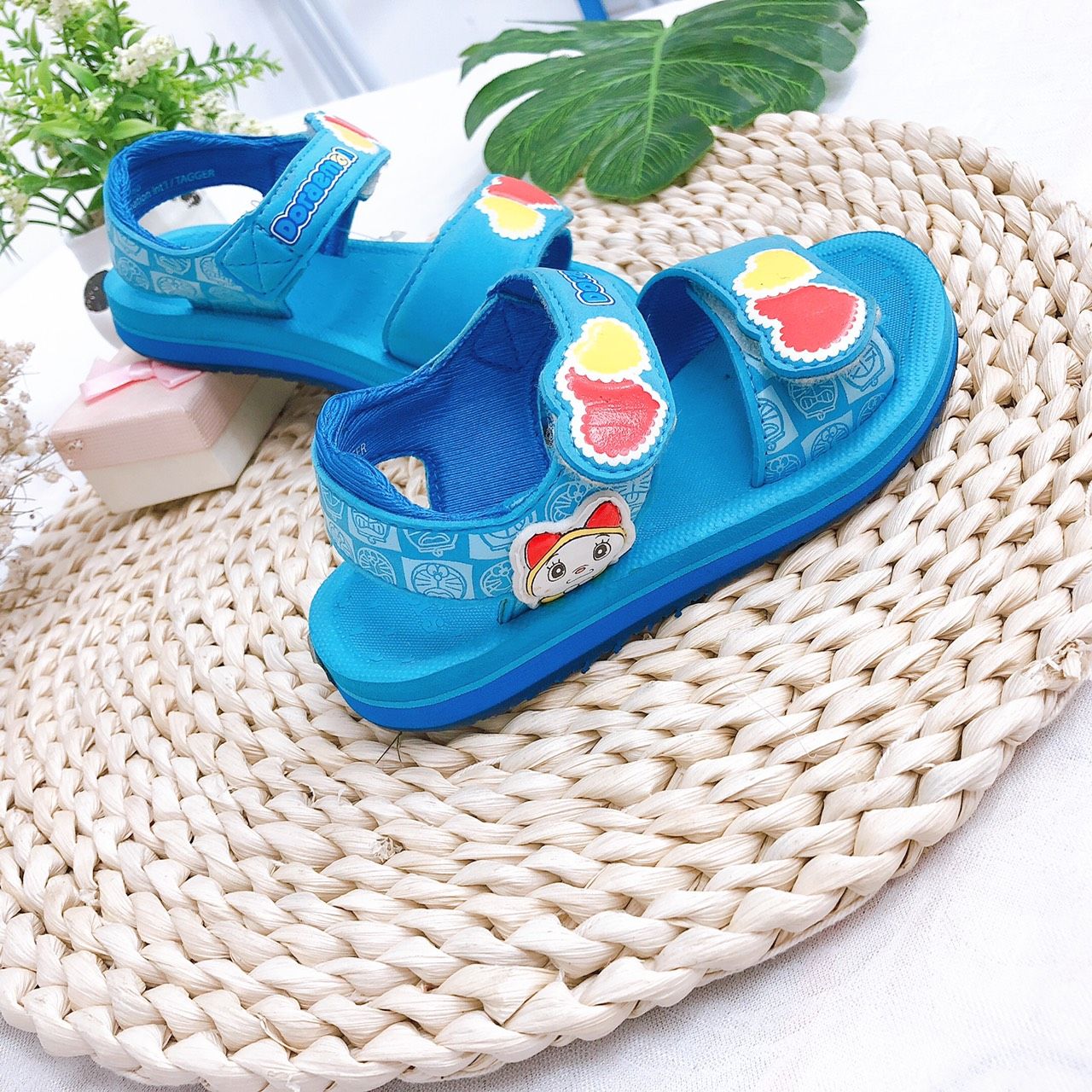 Sandals bé gái quai dán ( size 24 - 33 )-DXG000622