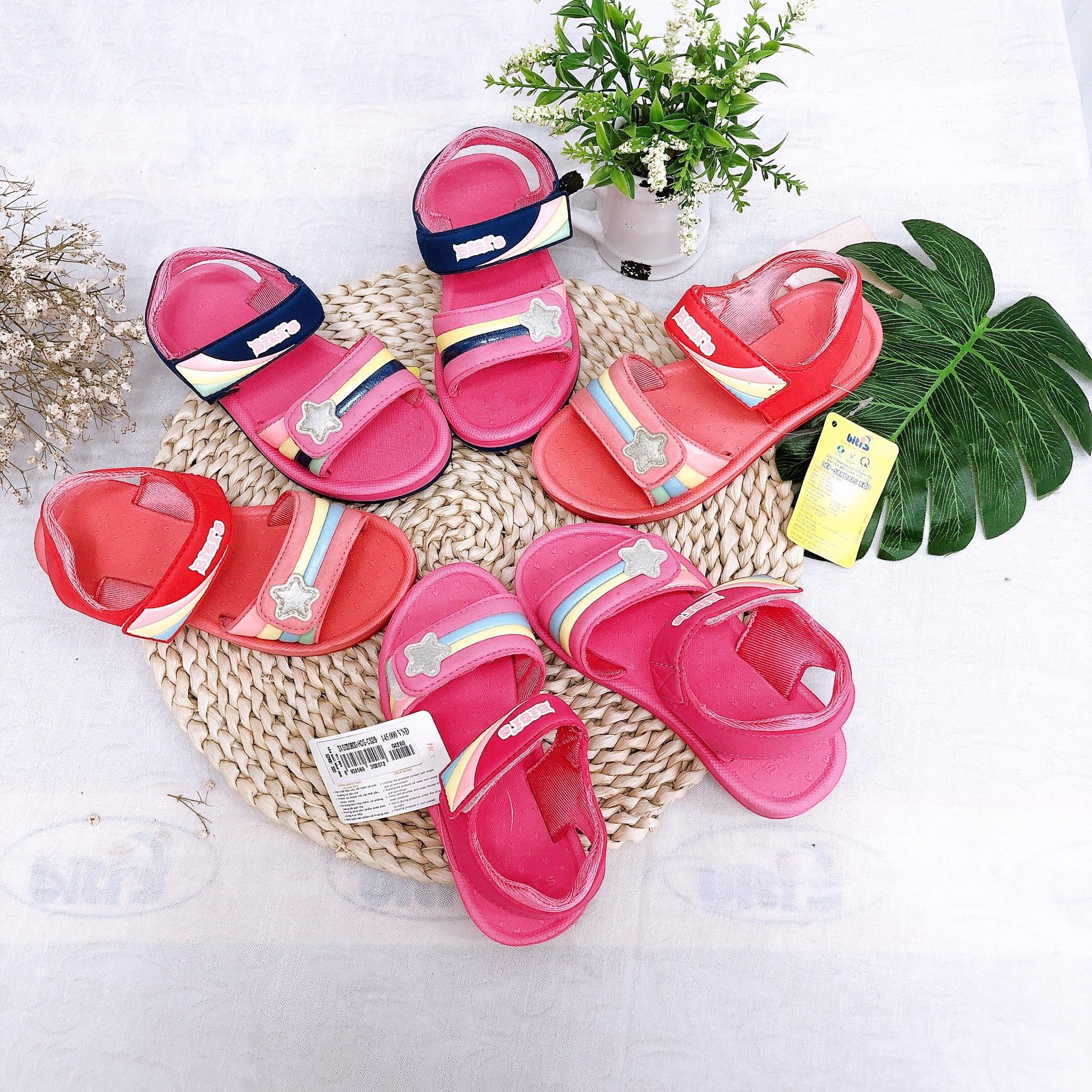 Sandals bé gái quai dán ( size 28 - 37 )-SXG030800