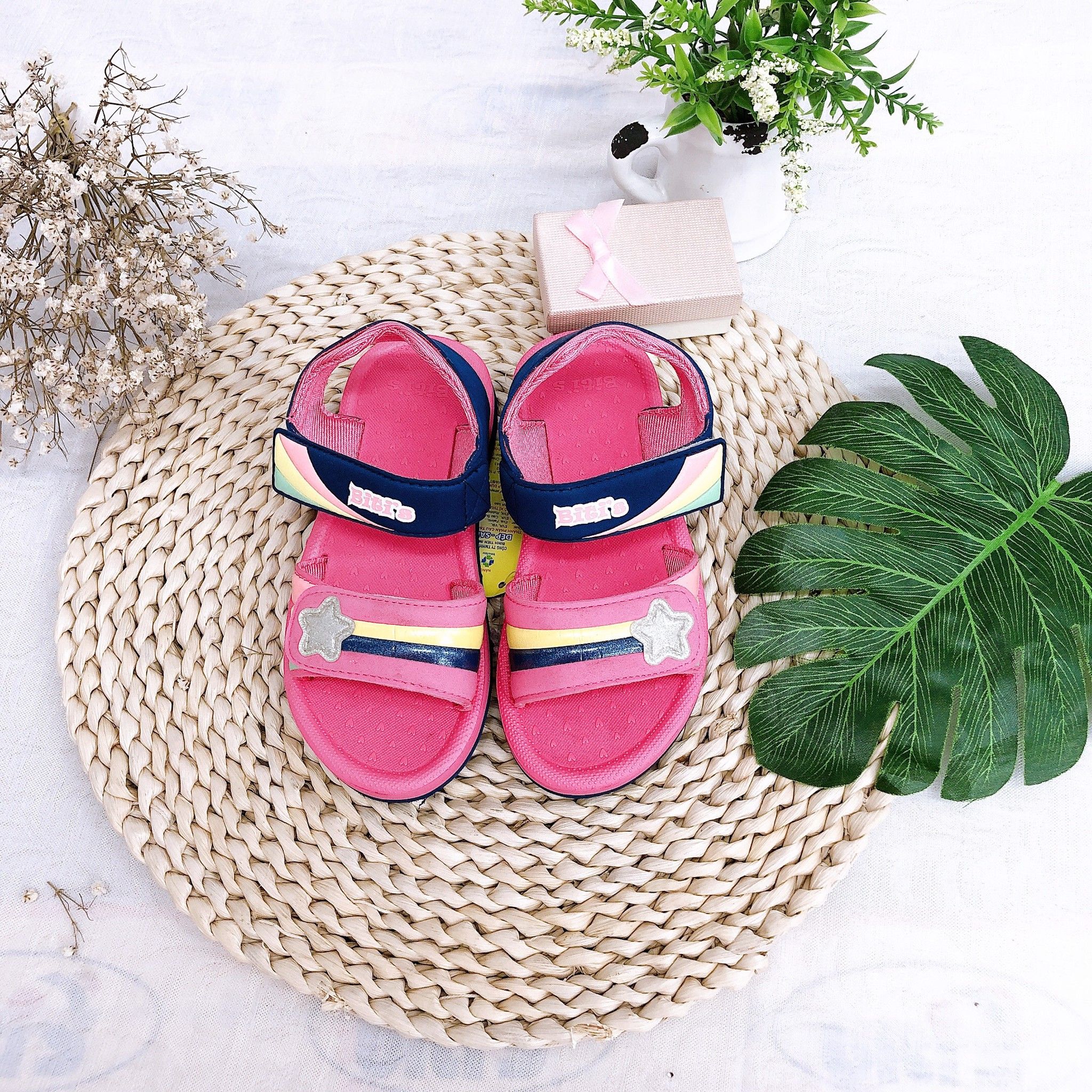 Sandals bé gái quai dán ( size 28 - 37 )-SXG030800