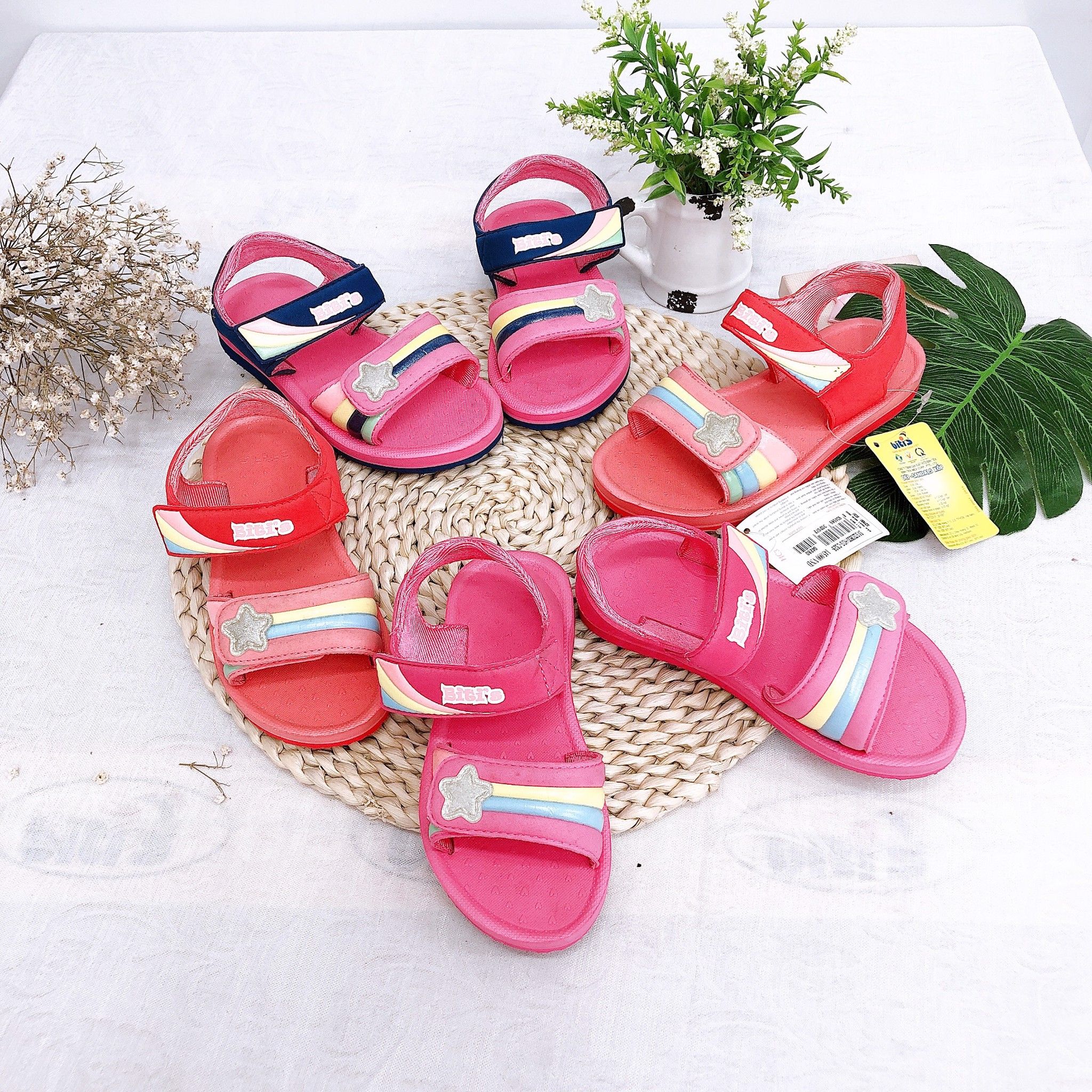 Sandals bé gái quai dán ( size 28 - 37 )-SXG030800