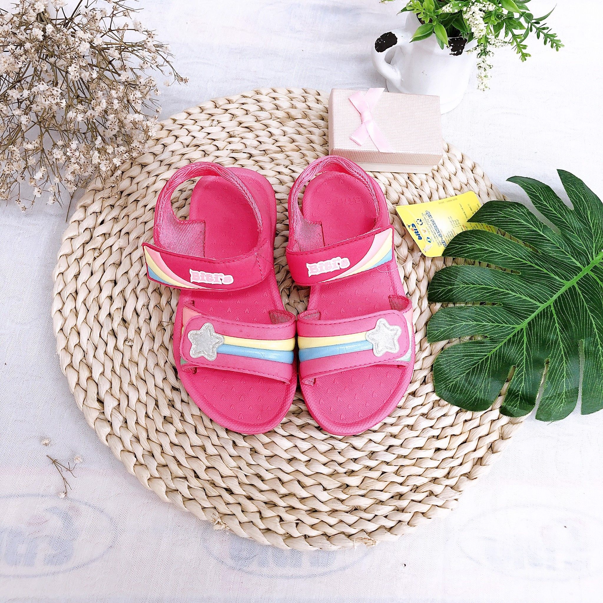 Sandals bé gái quai dán ( size 28 - 37 )-SXG030800