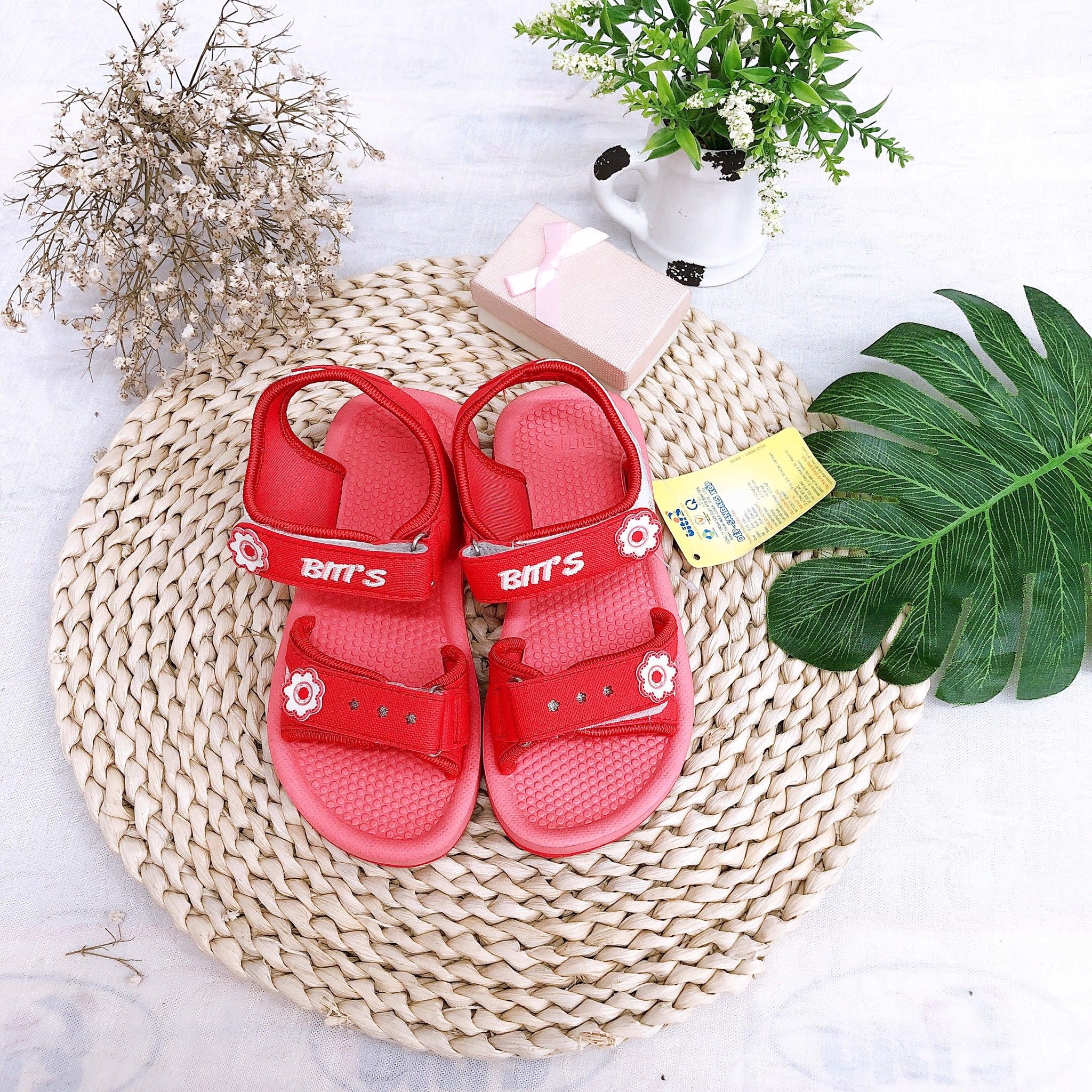 Sandals bé gái quai dán ( size 24 - 33 )-SXG028300