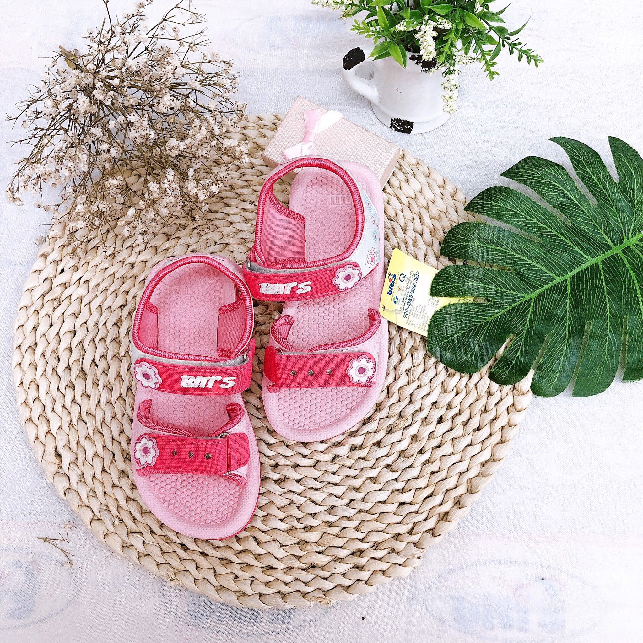 Sandals bé gái quai dán ( size 24 - 33 )-SXG028300