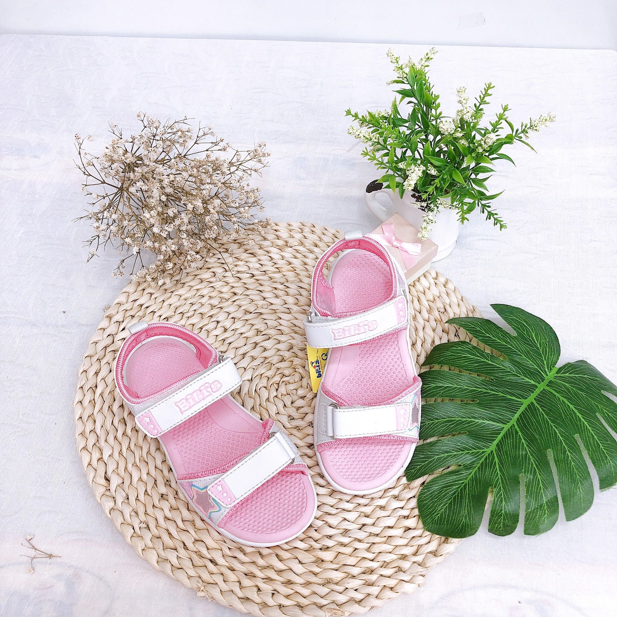 Sandals bé gái quai dán ( size 28 - 35 )-DTG003400